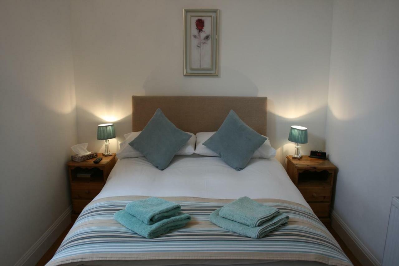 Ashford House B&B Wells Esterno foto